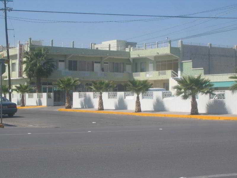 Hotel Suites Jose Marti Ciudad Juarez Exterior photo